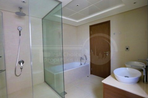 וילה להשכרה ב Yas Island, Abu Dhabi, איחוד האמירויות  4 חדרי שינה, 445 מ"ר, מספר 410501 - תמונה 10