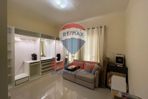 Maison de ville à vendre à  Baniyas, Abu Dhabi, EAU 3 chambres, 371.6 m2 № 532276 - photo 2
