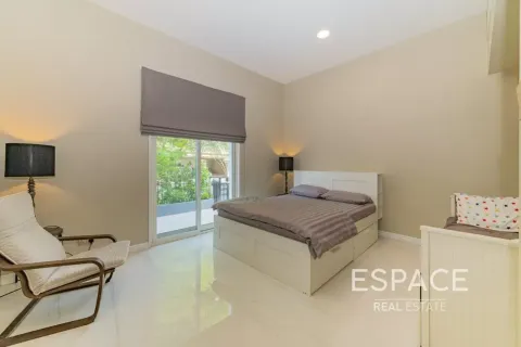Vila di Green Community, Dubai, UAE 5 bilik tidur, 548 meter persegi № 738065 - foto 14