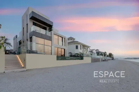 Villa till försäljning i Palm Jumeirah, Dubai, UAE 5 sovrum, 711 kvm Nr. 738064 - fotografi 19
