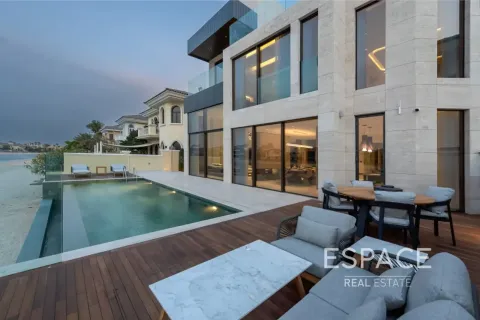 Villa till försäljning i Palm Jumeirah, Dubai, UAE 5 sovrum, 711 kvm Nr. 738064 - fotografi 21