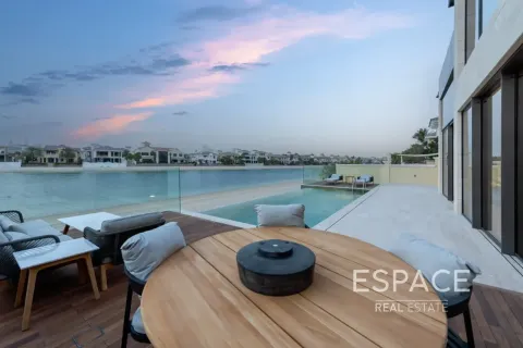 Villa till försäljning i Palm Jumeirah, Dubai, UAE 5 sovrum, 711 kvm Nr. 738064 - fotografi 17
