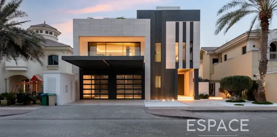 Villa sa Palm Jumeirah, Dubai, UAE 5 silid-tulugan, 711 sq.m. № 738064
