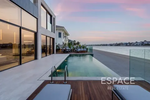 Villa till försäljning i Palm Jumeirah, Dubai, UAE 5 sovrum, 711 kvm Nr. 738064 - fotografi 16