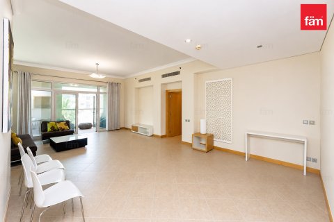 Apartament në Palm Jumeirah, Dubai, Emiratet e Bashkuara Arabe 1 dhomë gjumi, 205.2 m2. № 760934