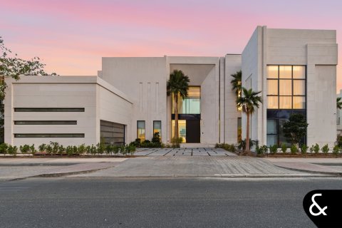 Villa itt: Palm Jumeirah, Dubai, EAE, 6 hálószoba, 1115 m², azonosító: 698033
