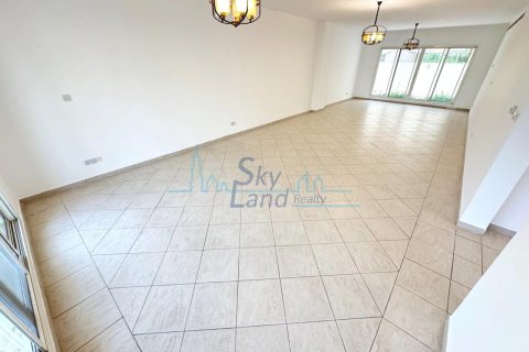 Huvila Jumeirah, Dubai, Arabiemiraatit 4 makuuhuonetta, 325 m2 № 659550 - kuva 10