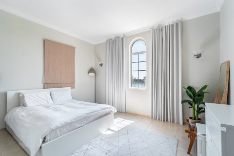 Villa te koop in Jumeirah Islands, Dubai, VAE 4 slaapkamers, 488 vr.m., nr 766128 - foto 9