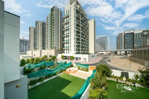 Vila v Al Furjan, Dubai, SAE 3 spálne, 244 m2 č. 737779 - Fotografia 17