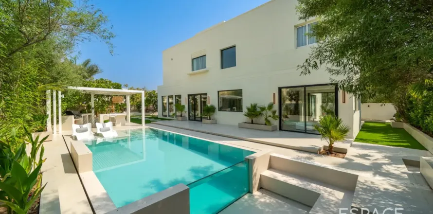 Willa w Meadows, Dubai, ZEA 5 sypialnie, 427 mkw. nr 737780