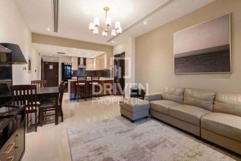 Huoneisto Downtown Dubai (Downtown Burj Dubai), Arabiemiraatit 1 makuuhuone, 93.55 m2 № 767601