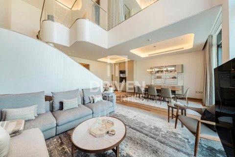آپارتمان برای فروش در  Jumeirah، Dubai، امارات متحده عربی  3 خوابه ، 300.36 متر مربع ، شماره 767027 - تصویر 5