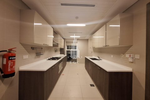 Appartement te huur in Al Reem Island, Abu Dhabi, VAE 3 slaapkamers, 213.7 vr.m., nr 499967 - foto 6