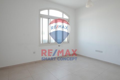 Vila di Al Ghadeer, Abu Dhabi, UEA 4 kamar tidur, 307.2 m2 nomor 573011 - foto 12