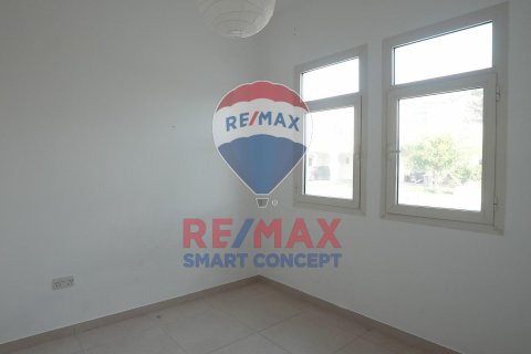 Vila di Al Ghadeer, Abu Dhabi, UEA 4 kamar tidur, 307.2 m2 nomor 573011 - foto 11
