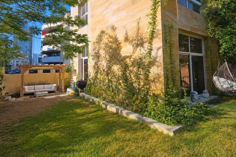 Вилла в Джумейра Вилладж Серкл, Дубай, ОАЭ 3 спальни, 242.94м2 № 755117