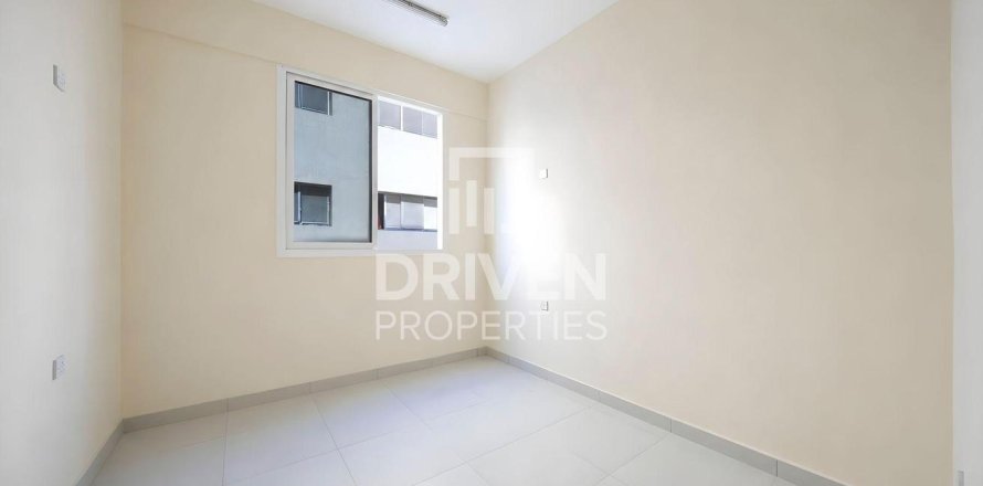 Labor Camp in Jebel Ali, Dubai, UAE 3403.78 sq.m. № 747071