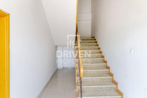 مستودع للبيع في جبل علي، دبي، الإمارات العربية المتحدة 9754.82 متر مربع ، رقم 747069 - صورة 4