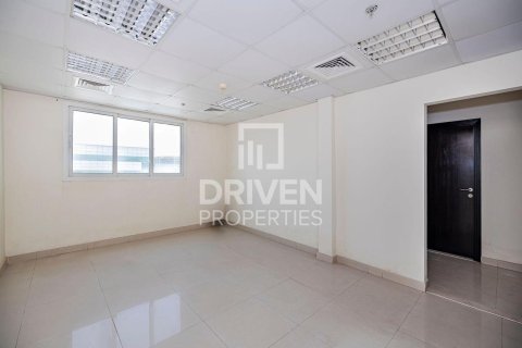 Fabrika u Jebel Ali, Dubai, UAE 15433.33 m2 Br. 747068 - fotografija 18
