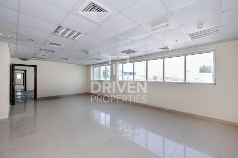 Fabrika u Jebel Ali, Dubai, UAE 15433.33 m2 Br. 747068 - fotografija 2
