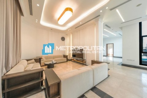 Huvila Yas Island, Abu Dhabi, Arabiemiraatit 6 makuuhuonetta, 982.6 m2 № 686423 - kuva 6