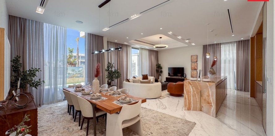 Villa itt: Dubai, EAE, 5 hálószoba, 672 m², azonosító: 686197