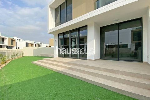 Villa in Dubai Hills Estate, Dubai, VAE 3 slaapkamers, 387 vr.m. nr 626943