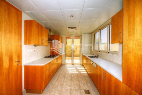 Vila u gradu Al Raha Gardens, Abu Dhabi, UAE 4 spavaće sobe, 289 m2 Br. 716166 - Slika 3