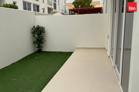 Řadový dům v Dubai, SAE 3 ložnice, 186.8 m² Č.: 738985 - fotografie 8