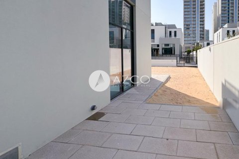 Al Furjan, Dubai, UAE의 임대용 타운하우스 침실 4개, 335.9제곱미터 번호 566029 - 사진 16