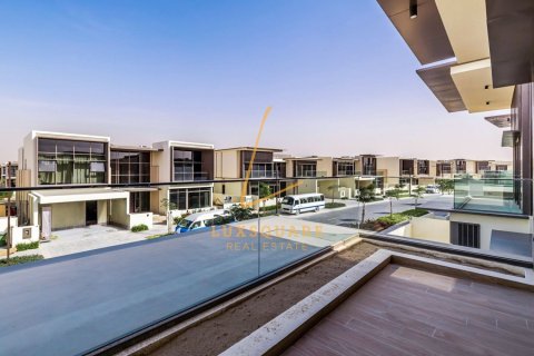 Villa en alquiler en Dubai Hills Estate, Dubai, EAU 5 dormitorios, 705 m2 № 726450 - foto 27