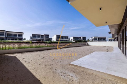 Villa en alquiler en Dubai Hills Estate, Dubai, EAU 5 dormitorios, 705 m2 № 726450 - foto 26