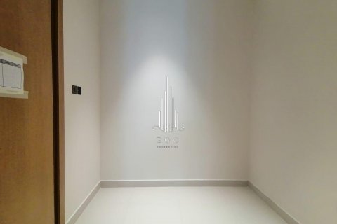 Пәтер Аль-Рим, Абу-Даби, БАӘ-да 2 жатын бөлмелер, 212.7 м² № 572831 - фото 13