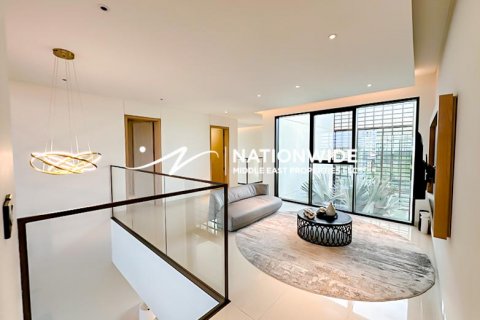 Villa till försäljning i Abu Dhabi, UAE 4 sovrum, 465 kvm Nr. 595630 - fotografi 11