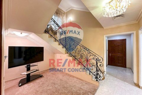 Üürile anda villa asukohaga Airport Road, Abu Dhabi, AÜE: 4 magamistoaga, 474 m² Nr 532232 - pilt 7