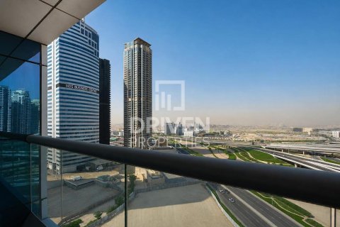 Apartmen di Jumeirah Lake Towers, Dubai, UAE 3 bilik tidur, 106.47 meter persegi № 757191 - foto 14