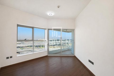 Byt v Jumeirah Lake Towers, Dubai, SAE 3 ložnice, 106.47 m² Č.: 757191