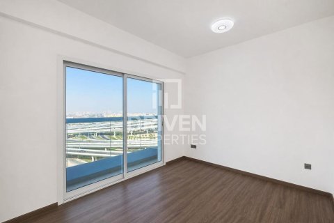 Apartmen di Jumeirah Lake Towers, Dubai, UAE 3 bilik tidur, 106.47 meter persegi № 757191 - foto 7