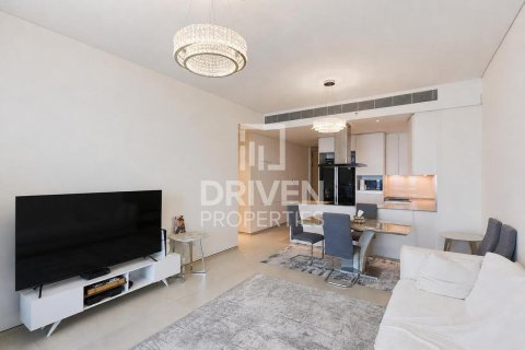 דירה להשכרה ב Jumeirah Beach Residence, Dubai, איחוד האמירויות  2 חדרי שינה, 108.42 מ"ר, מספר 745529 - תמונה 3
