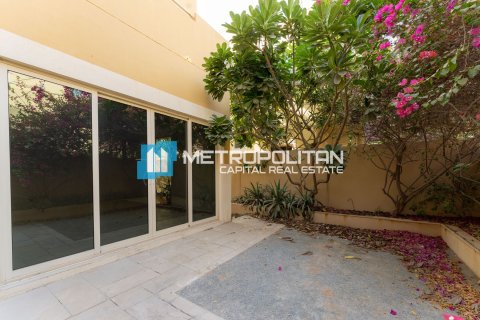 Villa till försäljning i Al Raha Gardens, Abu Dhabi, UAE 3 sovrum, 324.4 kvm Nr. 651971 - fotografi 3