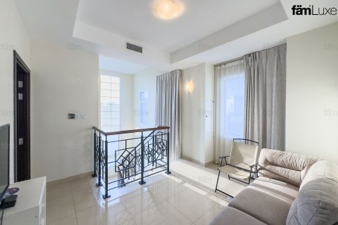 Vila u gradu Dubai, UAE 3 spavaće sobe, 574.9 m2 Br. 660508 - Slika 11
