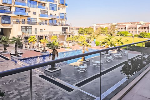 Apartament w Motor City, Dubai, ZEA 3 sypialnie, 211.68 mkw. nr 748328