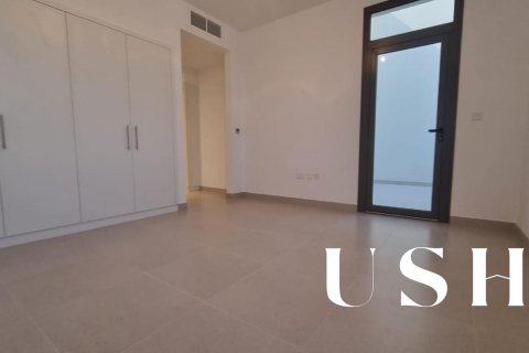 Town Square, Dubai, UAE의 임대용 타운하우스 침실 4개, 426제곱미터 번호 620415 - 사진 15