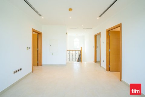 Vila u Dubai, UAE 4 spavaćih soba, 524.9 m2 Br. 753271 - fotografija 11