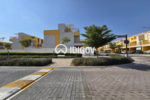 Maison de ville à louer à Dubai, EAU 3 chambres, 142.14 m2 № 740980 - photo 2