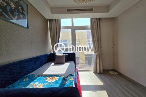 Maison de ville à louer à Dubai, EAU 3 chambres, 142.14 m2 № 740980 - photo 12