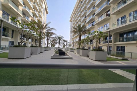 דירה ב Ras Al Khaimah, איחוד האמירויות 1 חדר שינה, 74 מ