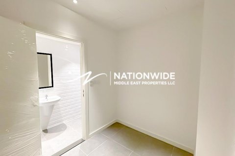 Apartamento para venda em Abu Dhabi, EAU 3 quartos, 233 m2 № 633208 - foto 12