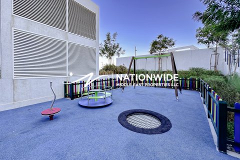Apartamento para venda em Abu Dhabi, EAU 3 quartos, 233 m2 № 633208 - foto 18