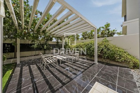 Villa zum Verkauf in Dubai Hills Estate, Dubai, VAE 4 Schlafzimmer, 451.14 m2 Nr. 761481 - Foto 23